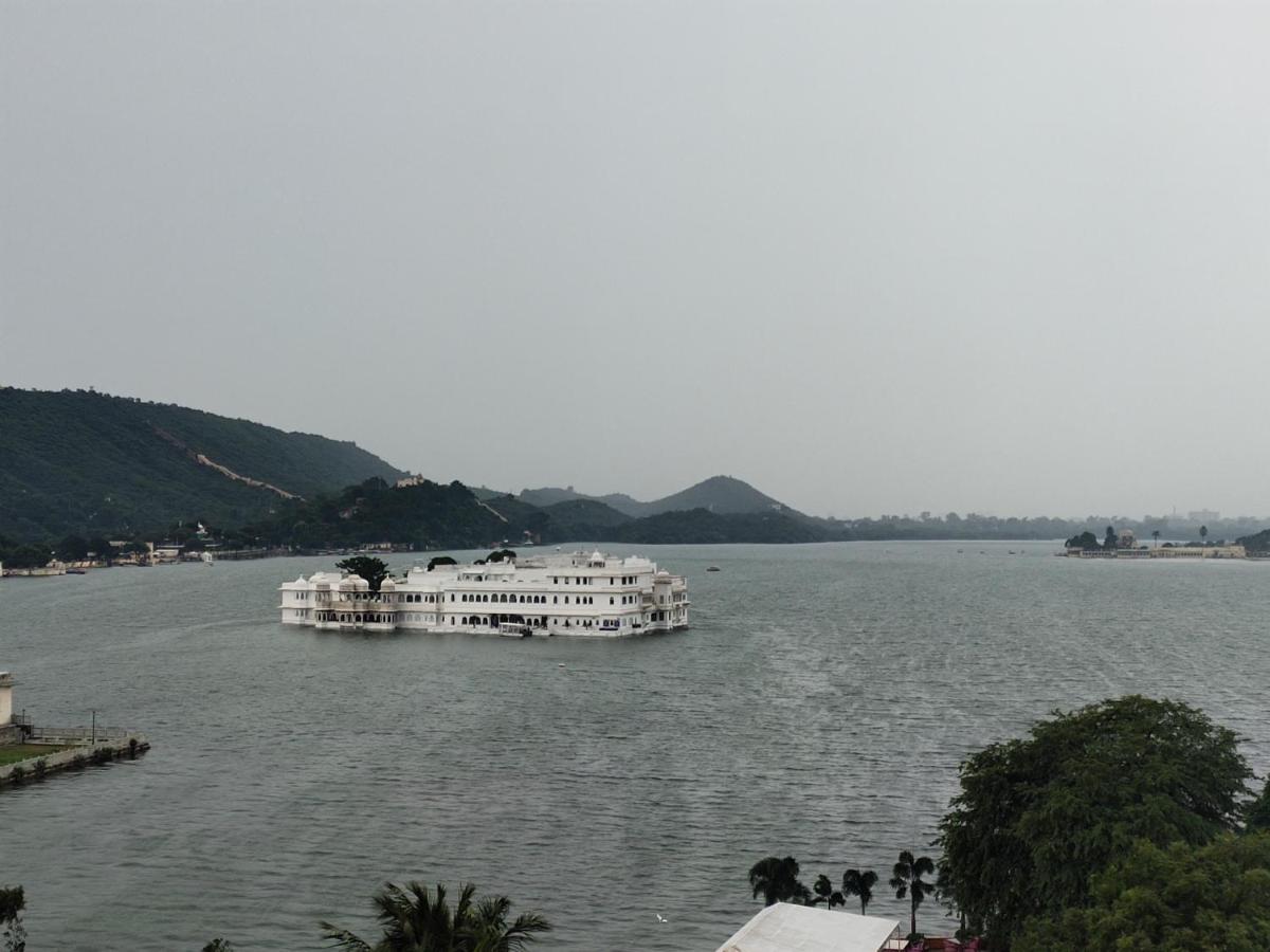Hotel Lake Star Udaipur Exterior foto