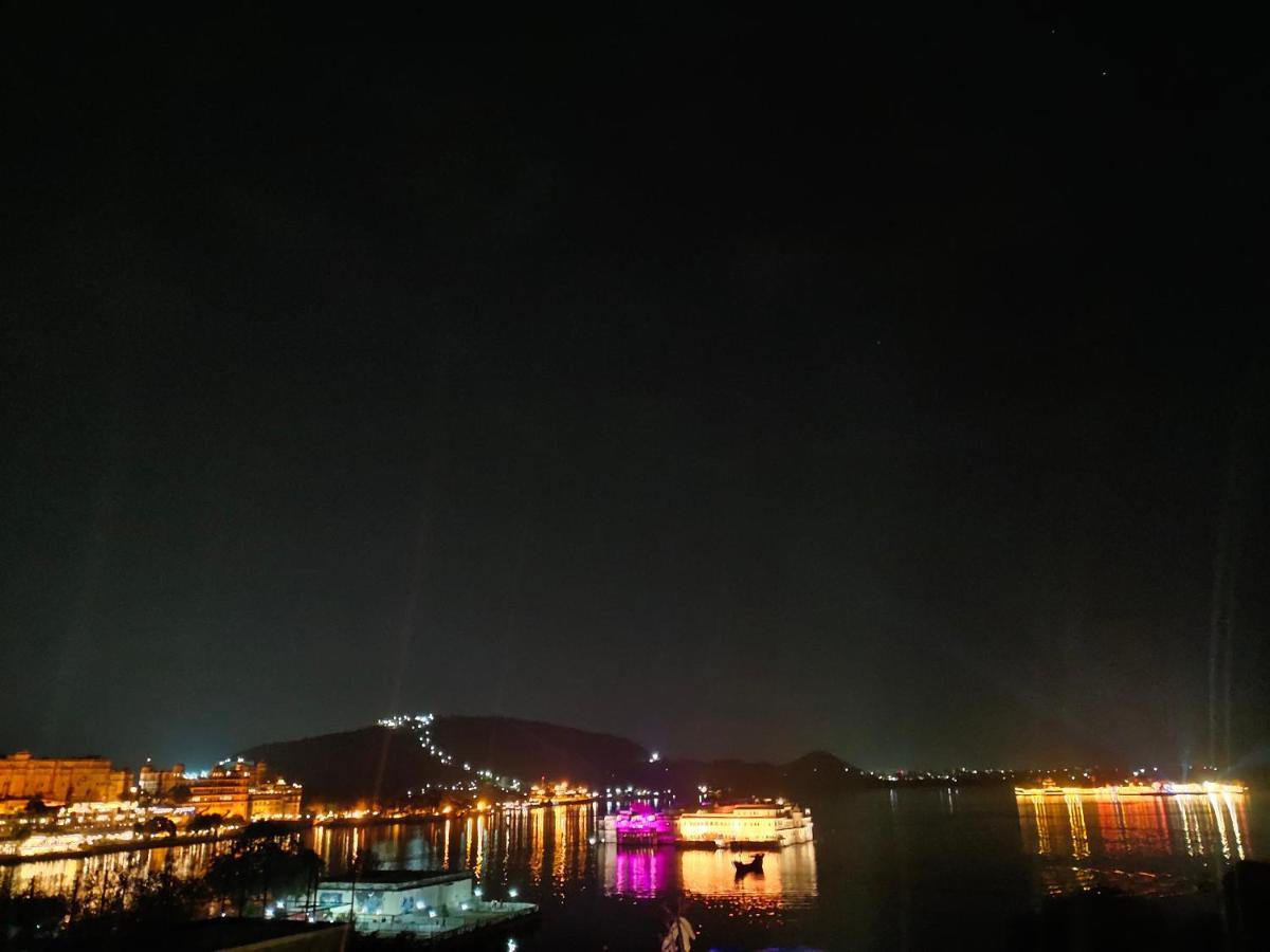 Hotel Lake Star Udaipur Exterior foto