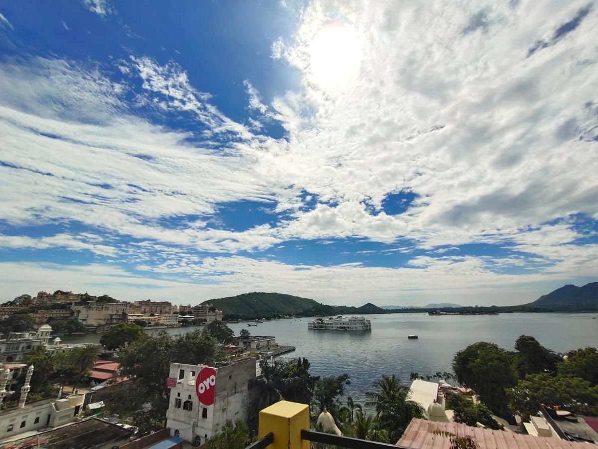 Hotel Lake Star Udaipur Exterior foto
